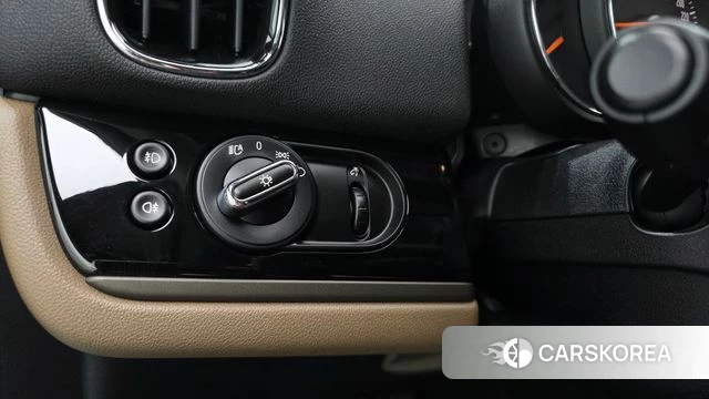 Mini Cooper SD Countryman id 4535784 из Кореи 11