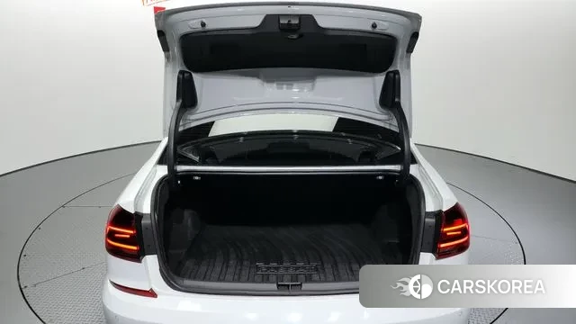 Volkswagen The New Passat id 3254193 из Кореи 11