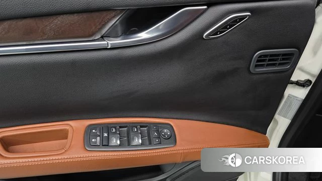 Maserati Ghibli id 4363445 из Кореи 11