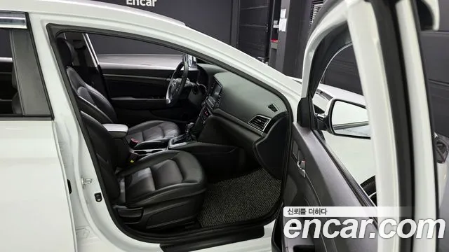 Hyundai Avante AD id 2808765 из Кореи 11