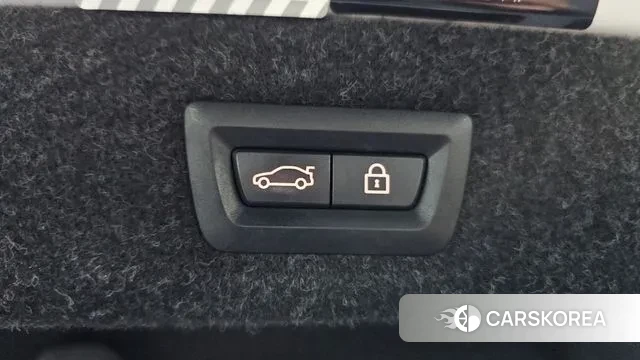 BMW 5 Series (G30) id 3717997 из Кореи 11