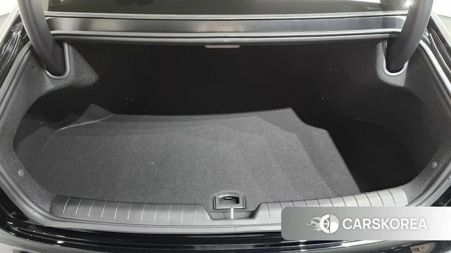 Hyundai Grandeur (GN7) id 4612803 из Кореи 11