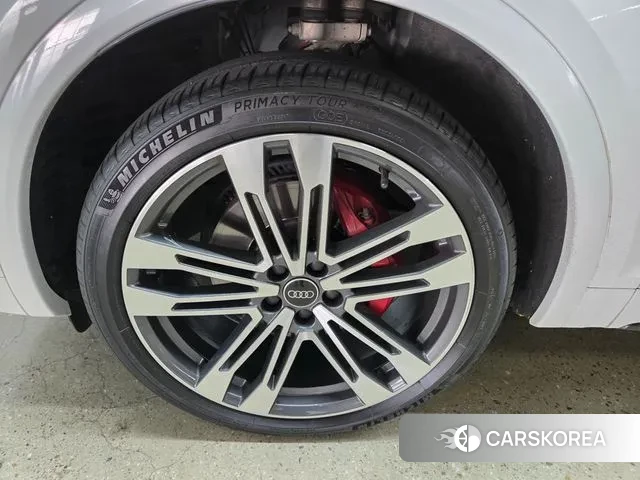 Audi SQ5 (FY) id 3690402 из Кореи 11