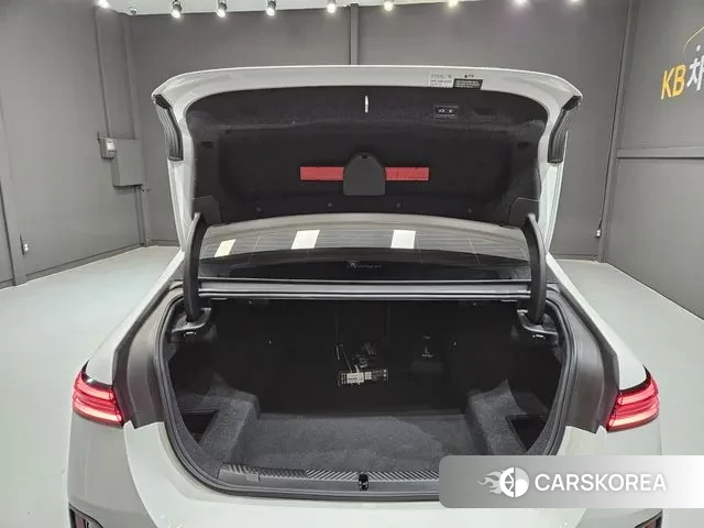 BMW 5 Series (G60) id 3477361 из Кореи 11