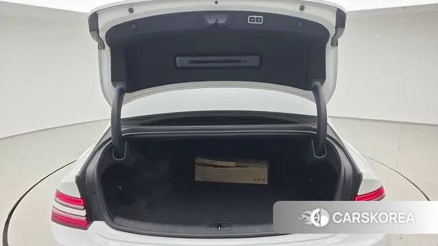 Genesis G80 (RG3) id 3689939 из Кореи 11