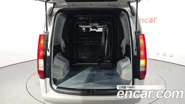 Hyundai Staria id 2400799 из Кореи 11