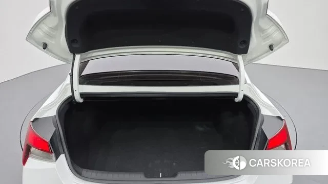 Hyundai Avante (CN7) id 2989839 из Кореи 11