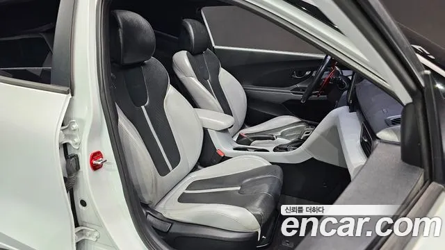 Hyundai Veloster (JS) id 2532375 из Кореи 11