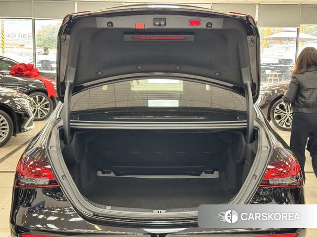 Mercedes-Benz E-class id 4272125 из Китая 11