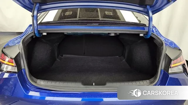 Hyundai Avante (CN7) id 3133897 из Кореи 11