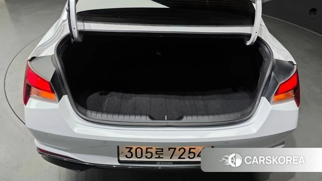 Hyundai Avante Hybrid (CN7) id 4481346 из Кореи 11