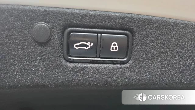 Hyundai The New Grandeur IG Hybrid id 4768921 из Кореи 11
