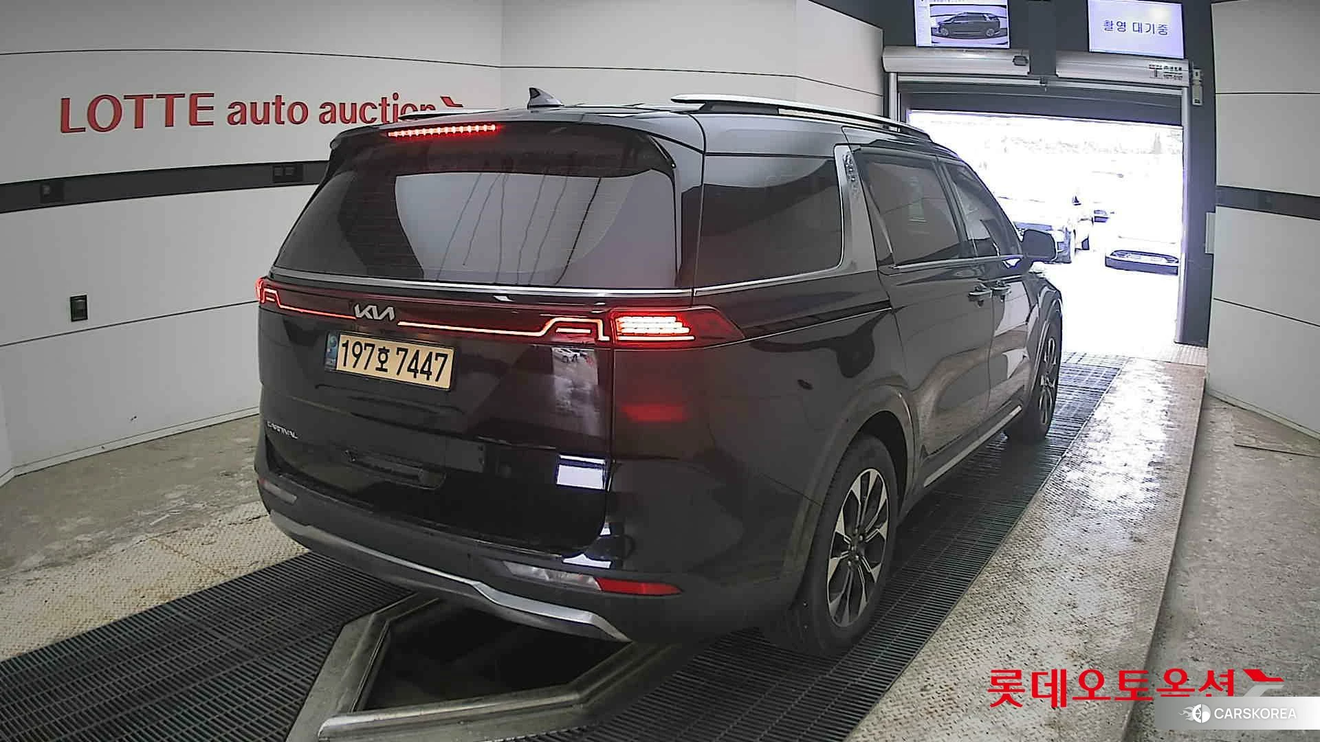 Kia Carnival id 4312633 из Кореи 11