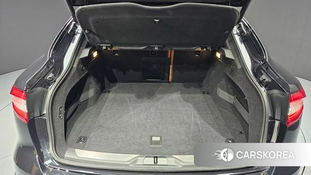 Maserati Levante id 3936768 из Кореи 11