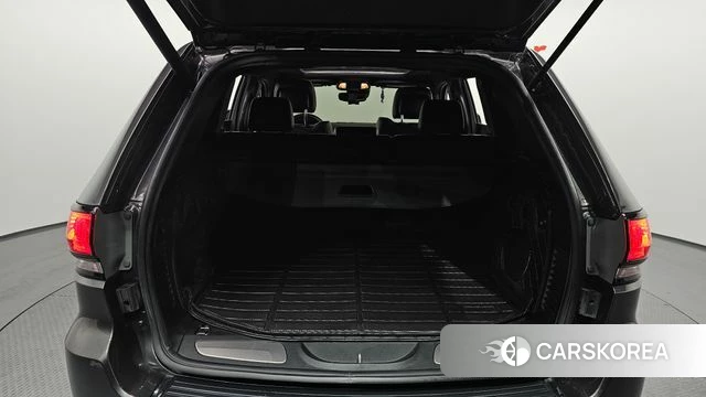 Jeep Grand Cherokee id 4350631 из Кореи 11
