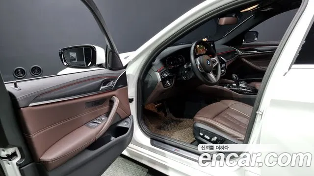 BMW 5 Series (G30) id 2671793 из Кореи 11