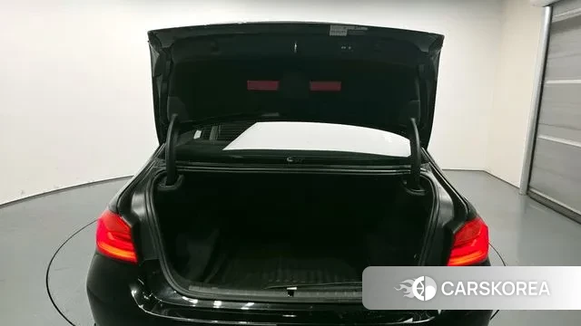 BMW 5 Series (G30) id 3166467 из Кореи 11