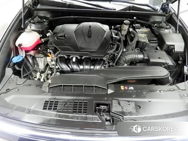 Hyundai Grandeur (GN7) id 3353792 из Кореи 11