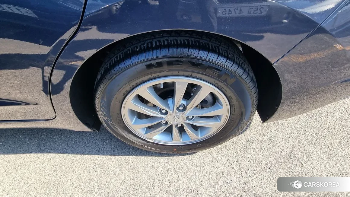 Hyundai The New Avante AD id 1567378 из Кореи 11