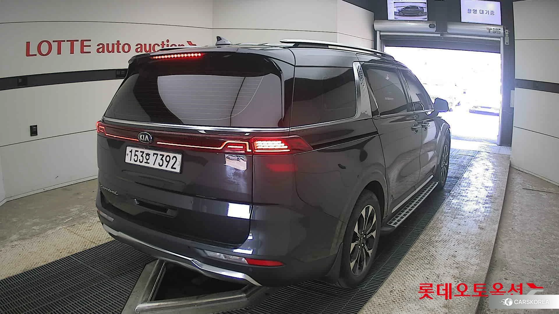 Kia Carnival id 4296921 из Кореи 11