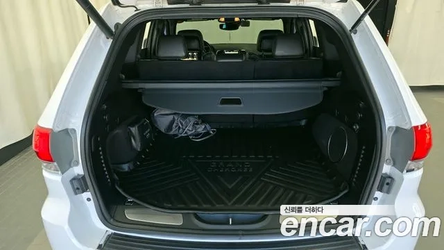 Jeep Grand Cherokee id 2917506 из Кореи 11