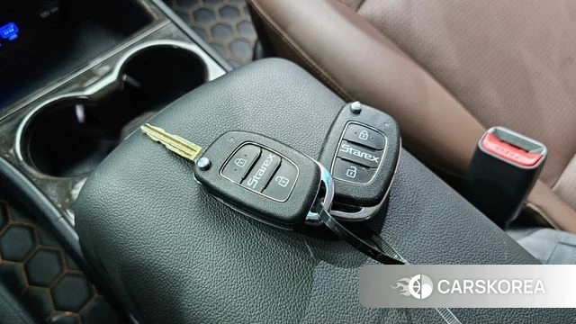 Hyundai The New Grand Starex id 4894914 из Кореи 11