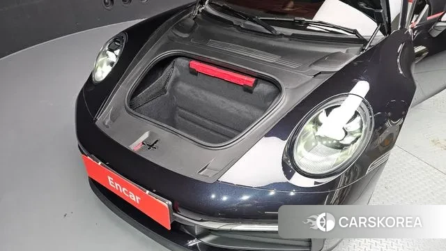 Porsche 911(992) id 3504403 из Кореи 11