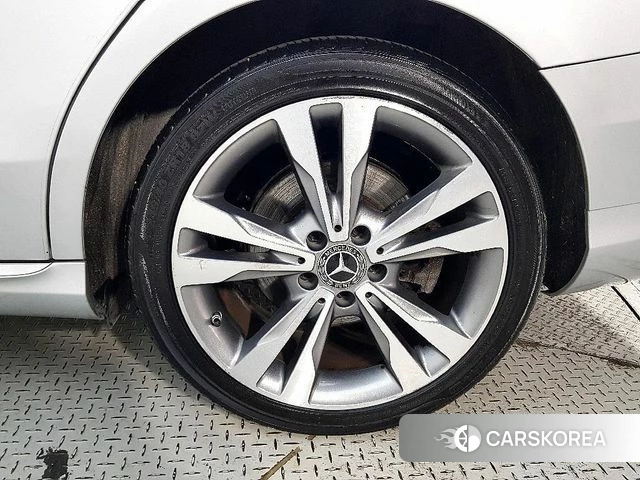 Mercedes-Benz C-Class W205 id 4424981 из Кореи 11