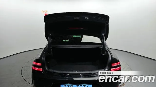 Genesis Electrified G80 (RG3) id 2926591 из Кореи 11