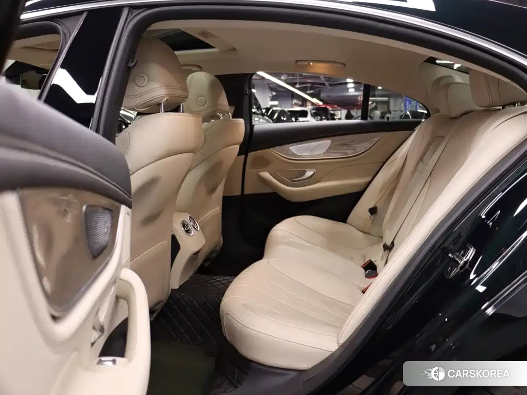 Mercedes-Benz CLS id 4628250 из Китая 11