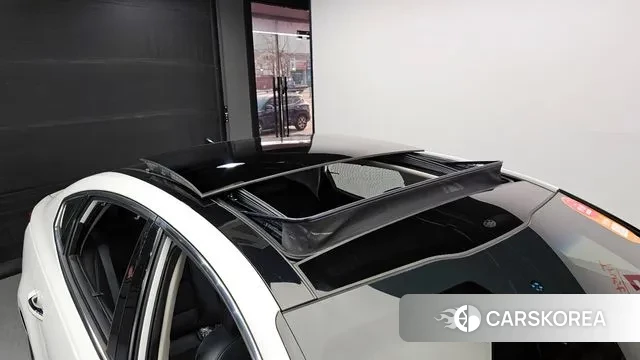 Hyundai The New Grandeur IG Hybrid id 3687052 из Кореи 11