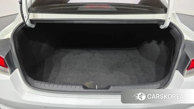 Hyundai Avante (CN7) id 3965683 из Кореи 11