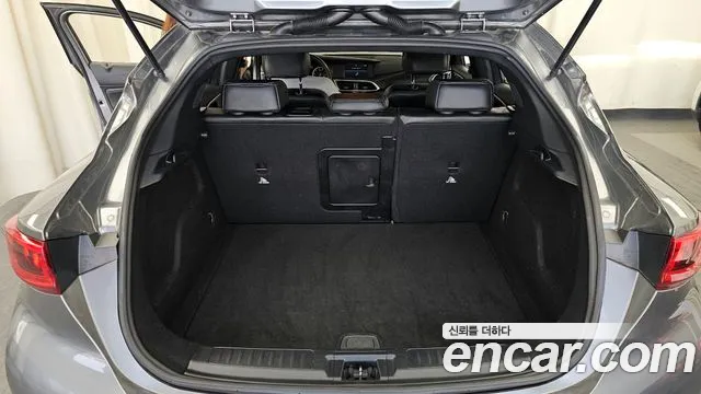 Infiniti Q30 id 2711954 из Кореи 11