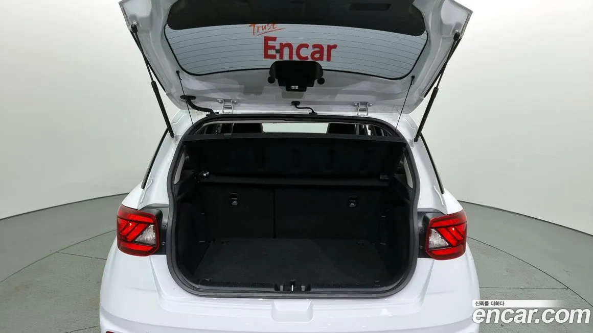 Hyundai Venue id 2076434 из Кореи 11