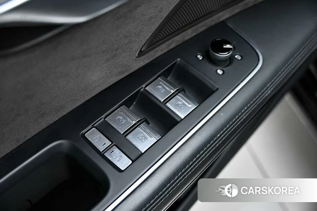 Audi A8 PHEV id 4298109 из Китая 11