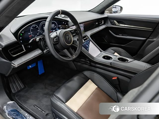 Porsche Taycan id 4291668 из Кореи 11
