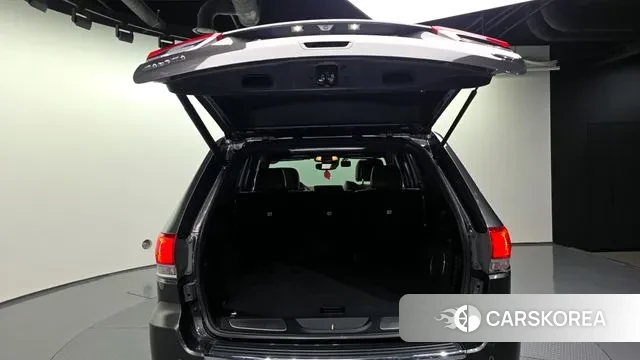 Jeep Grand Cherokee id 3335716 из Кореи 11