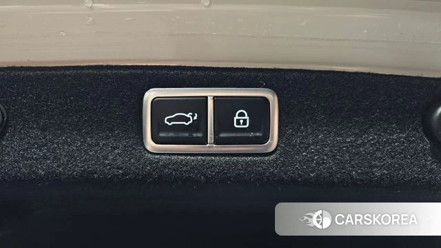 Hyundai Grandeur (GN7) id 3793722 из Кореи 11