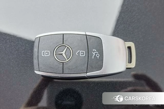 Mercedes-Benz GLB id 4301103 из Китая 11
