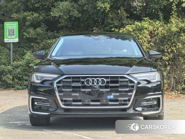 Audi A6L id 4278776 из Китая 11