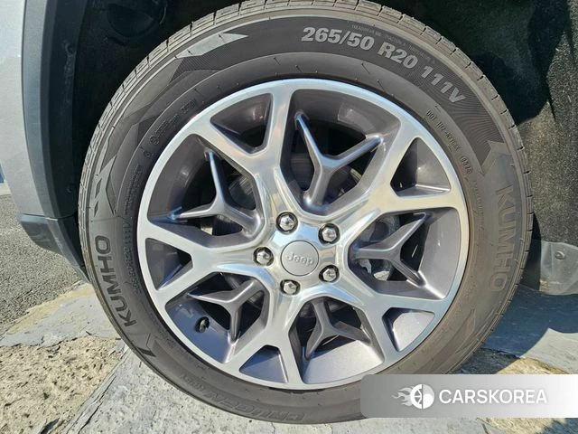 Jeep Grand Cherokee id 4914486 из Кореи 11