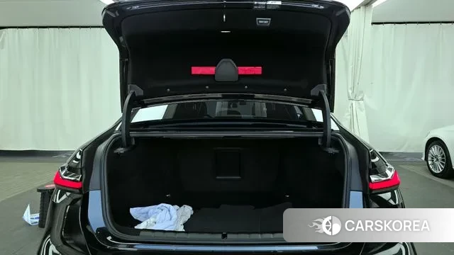 BMW 7 Series (G70) id 3684601 из Кореи 11