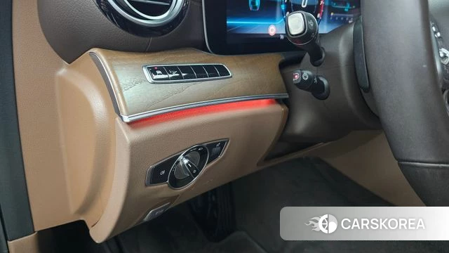 Mercedes-Benz E-Class W213 id 4482892 из Кореи 11