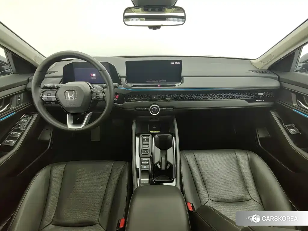 Honda Accord id 4680768 из Китая 11