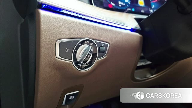 Mercedes-Benz E-Class W213 id 4360779 из Кореи 11