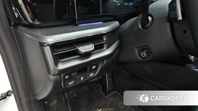 Hyundai Grandeur Hybrid (GN7) id 4613246 из Кореи 11