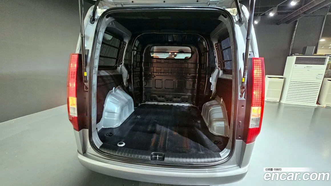 Hyundai Staria id 2086225 из Кореи 11