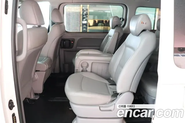 Hyundai The New Grand Starex id 2688318 из Кореи 11