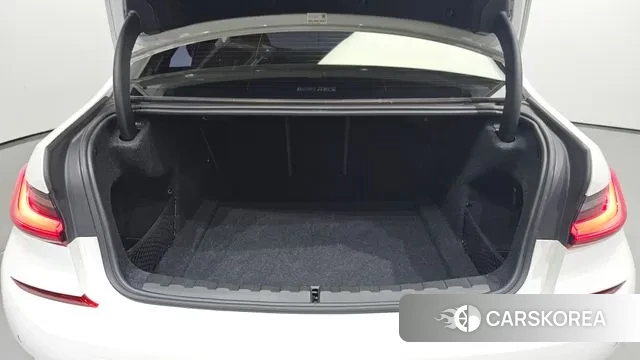 BMW 3 Series (G20) id 3018362 из Кореи 11