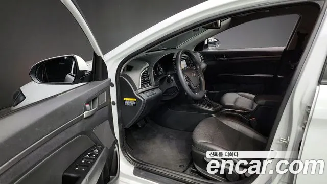 Hyundai Avante AD id 2629140 из Кореи 11